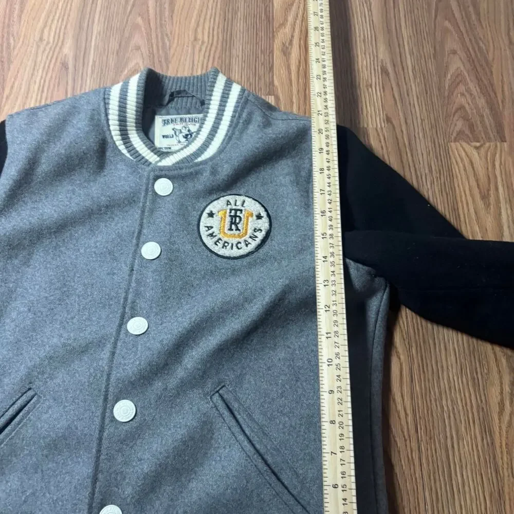 True Religion Varsity Jacket Men’s M Gray Embroidered Stitched Rare Y2K